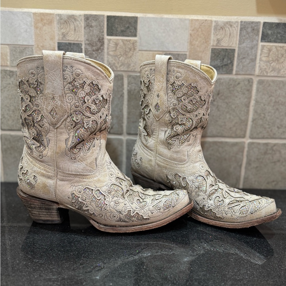 Corral Short Wide Width Cowboy Boots